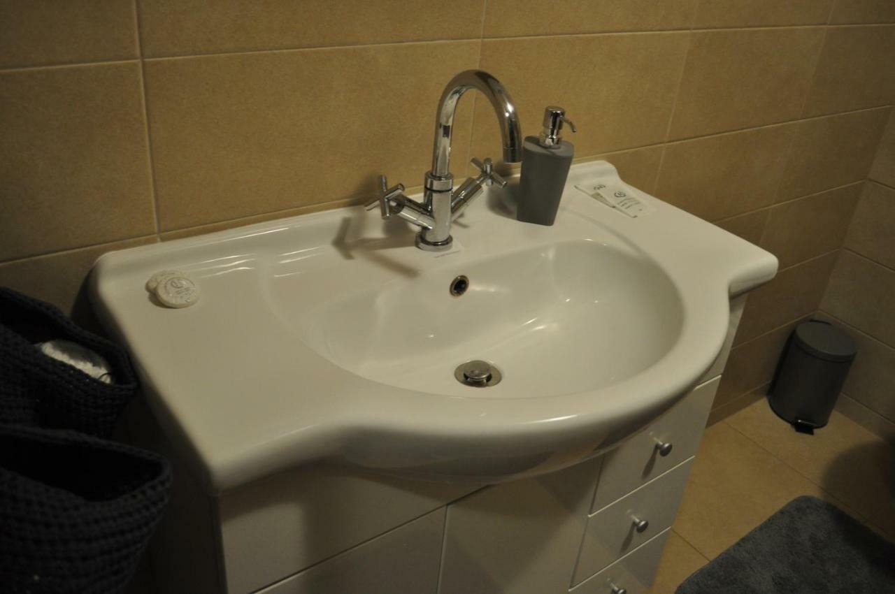 Sleep & Fly Apartment Otopeni Εξωτερικό φωτογραφία