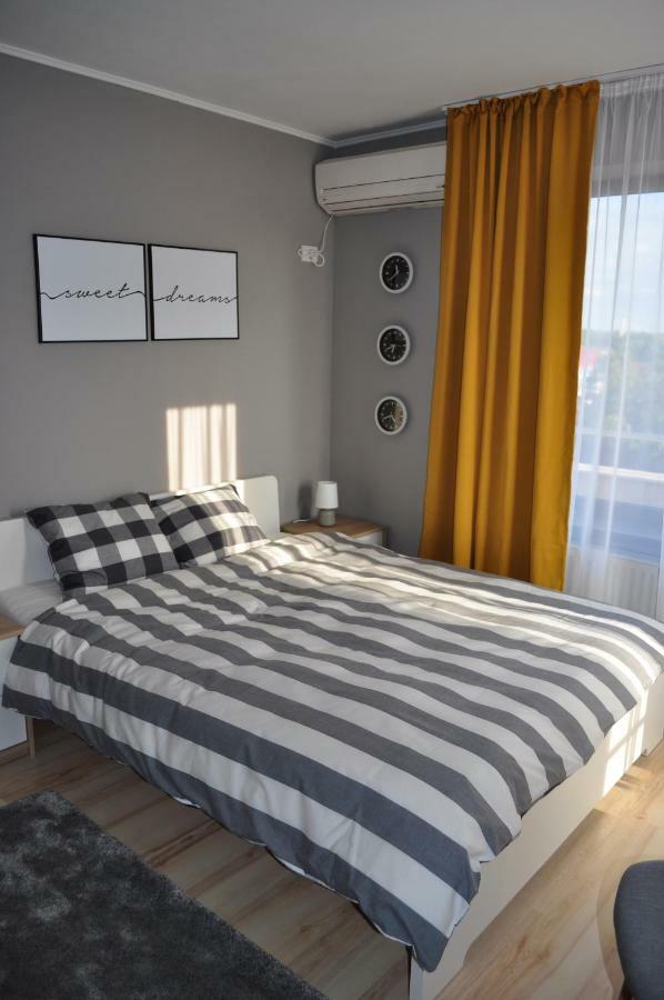 Sleep & Fly Apartment Otopeni Εξωτερικό φωτογραφία